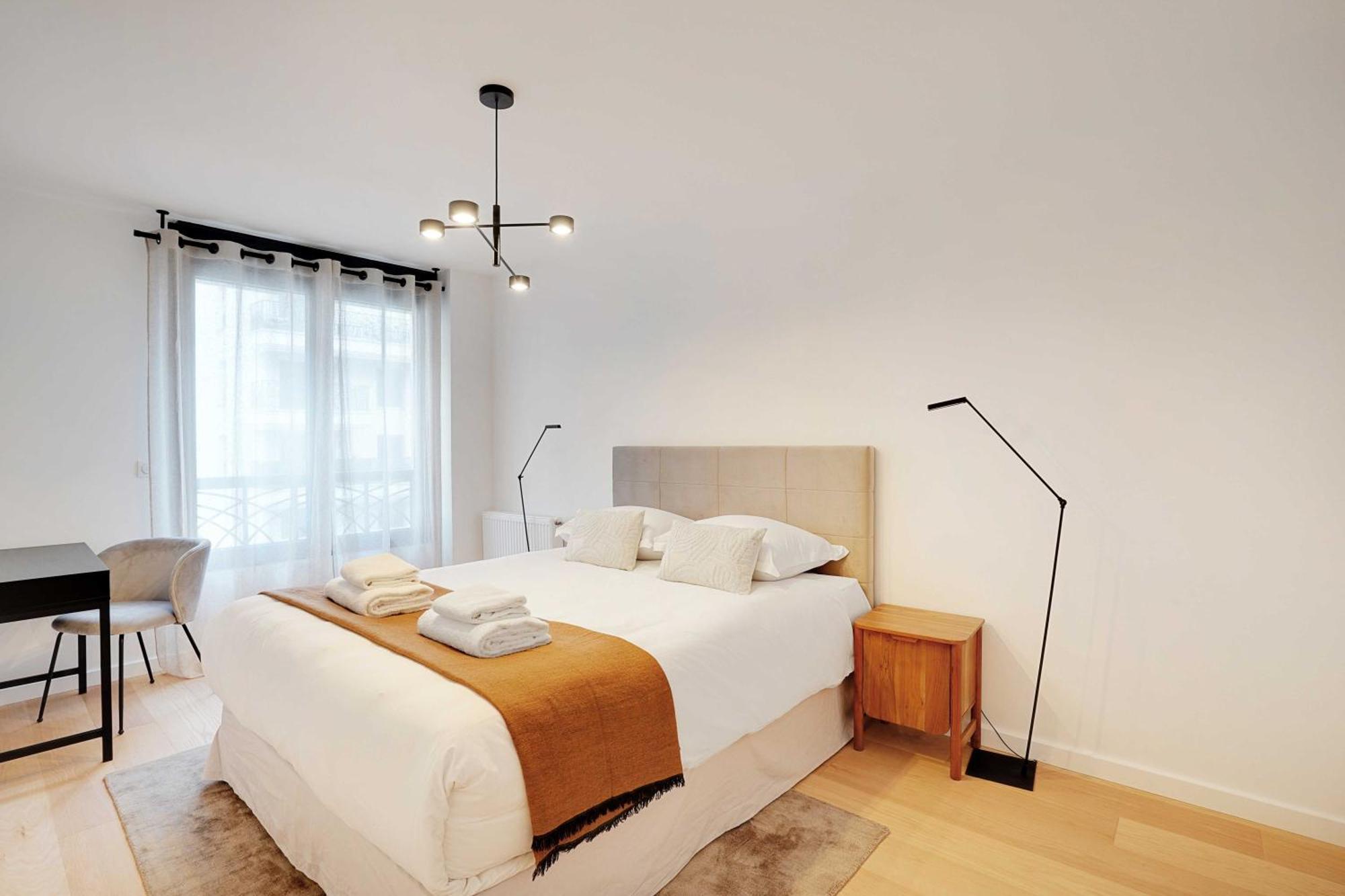 Raffinement Et Confort Dans Cette Residence A ลูวาลัวเปแรต์ ภายนอก รูปภาพ
