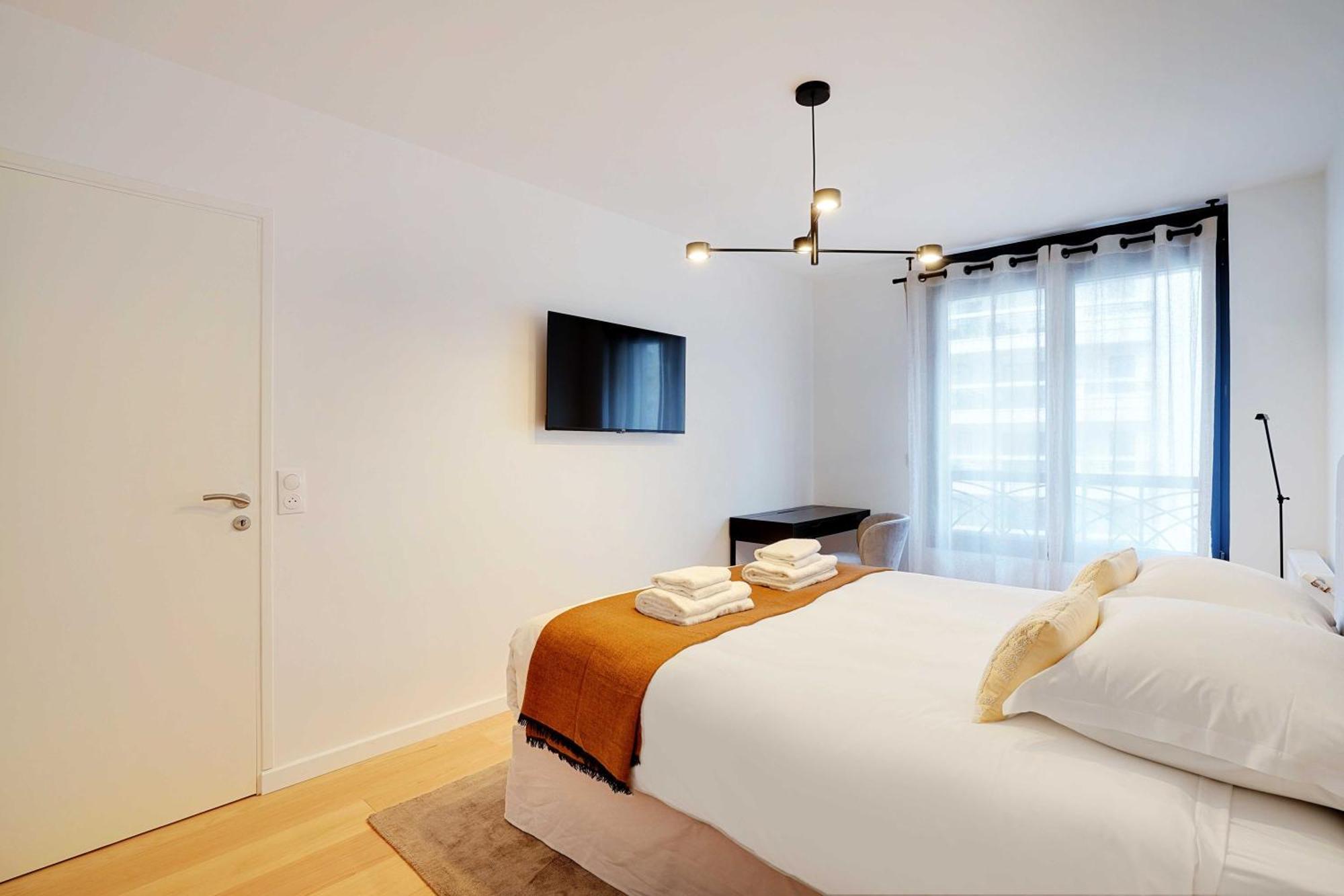 Raffinement Et Confort Dans Cette Residence A ลูวาลัวเปแรต์ ภายนอก รูปภาพ
