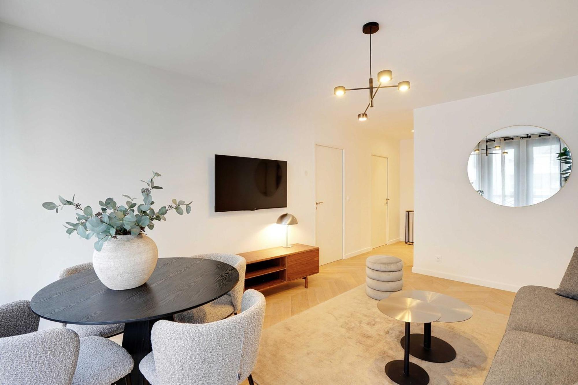 Raffinement Et Confort Dans Cette Residence A ลูวาลัวเปแรต์ ภายนอก รูปภาพ