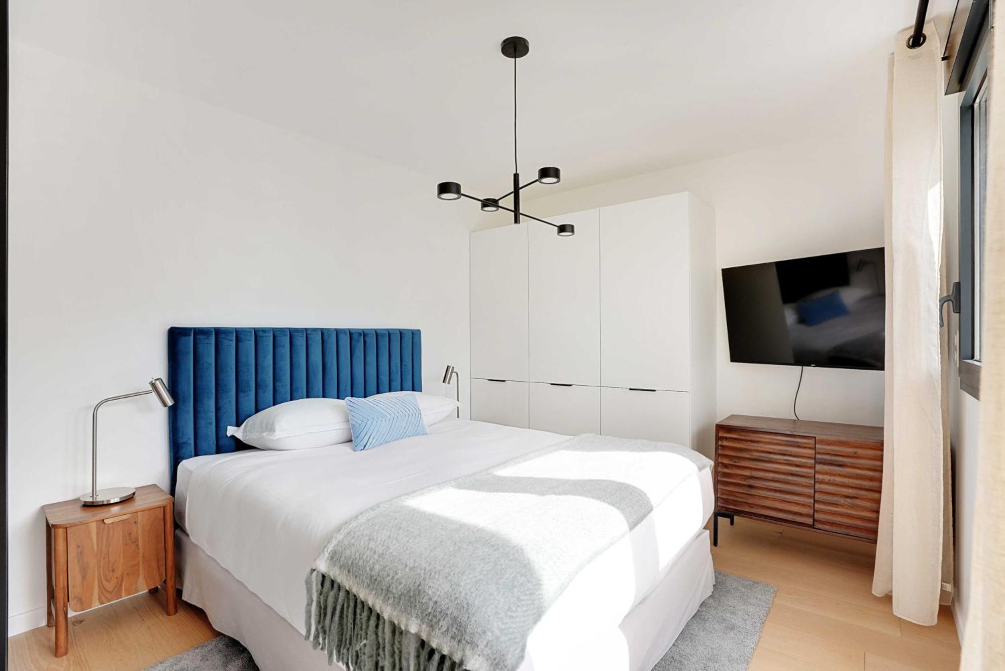 Raffinement Et Confort Dans Cette Residence A ลูวาลัวเปแรต์ ภายนอก รูปภาพ